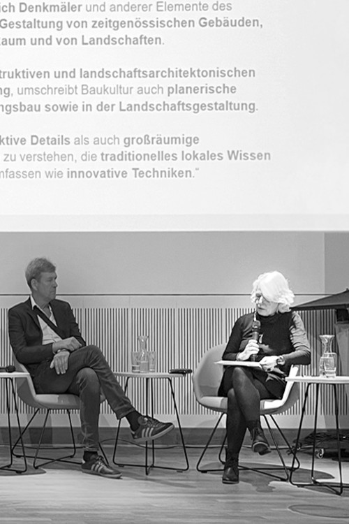 Talking about Architecture